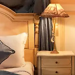 Hotel Henri Iv 4*
