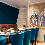 Henri Iv Hotel Paris