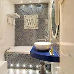 Henri Iv Hotel 4*
