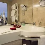Hotel Henri Iv 4*