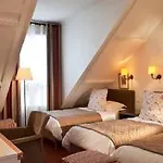 Hotel Henri Iv 4*