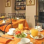 Hotel Henri Iv 4*