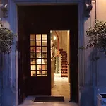Hotel Henri Iv