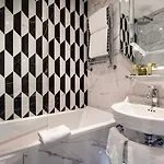 Henri Iv Hotel Paris