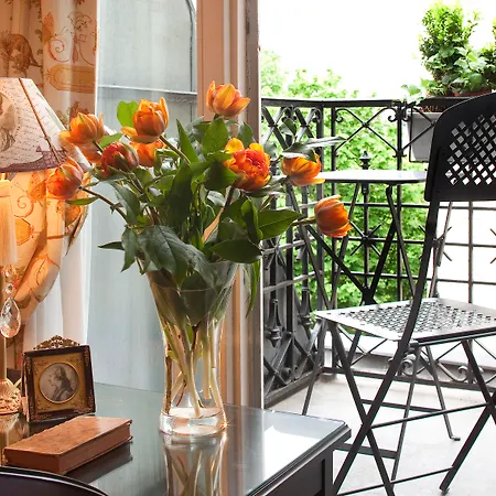 Hotel Henri Iv 4*