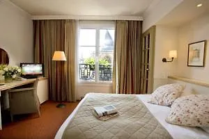 Hotel Henri Iv Parigi