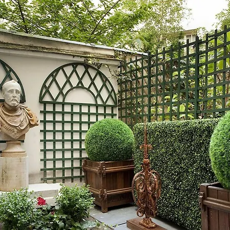 Hotel Henri Iv Parigi