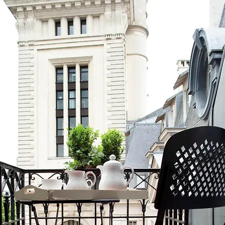 Henri Iv Hotel