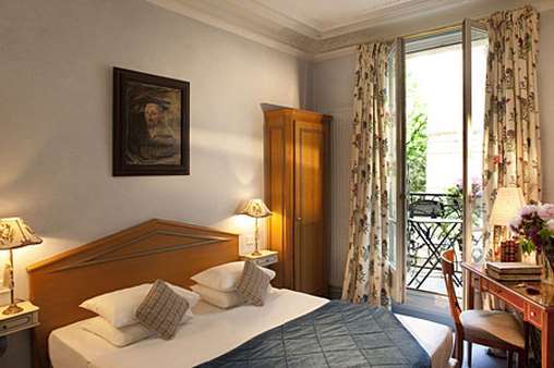 Hotel Henri Iv 4*